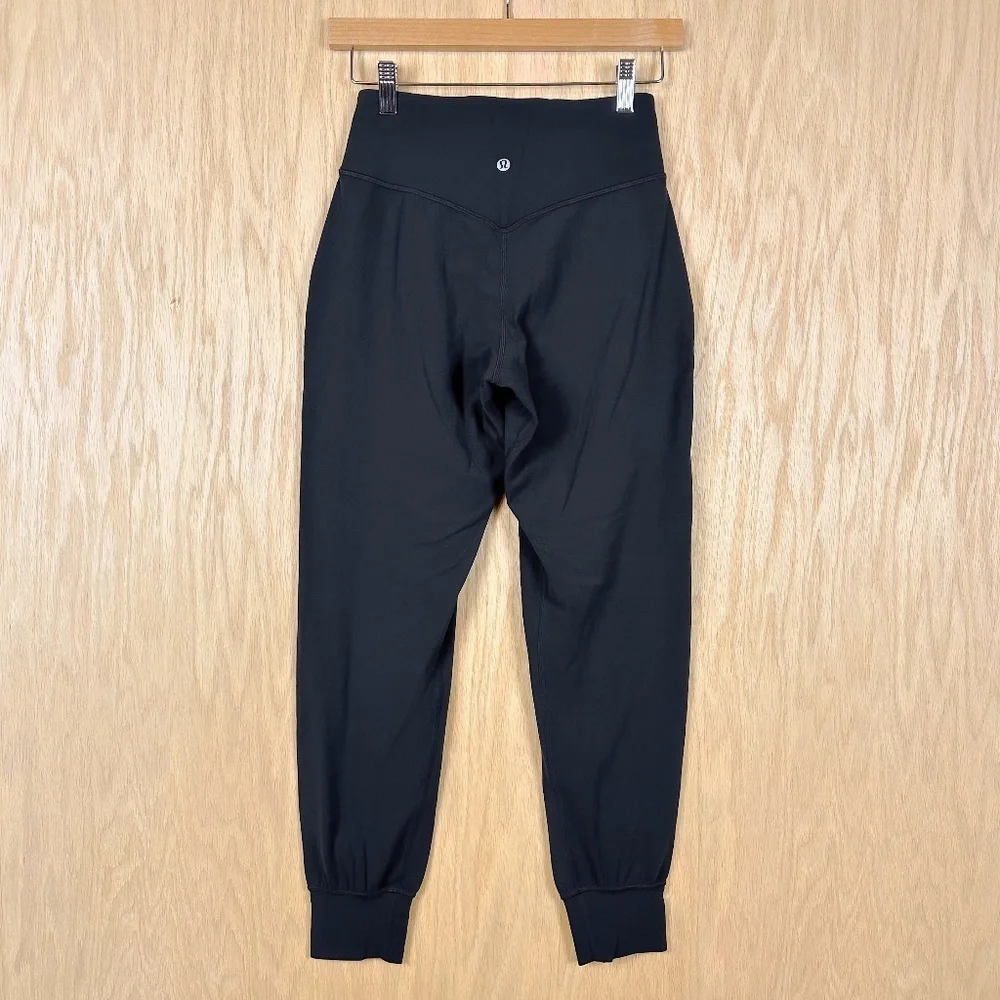 Lululemon Align Jogger 28